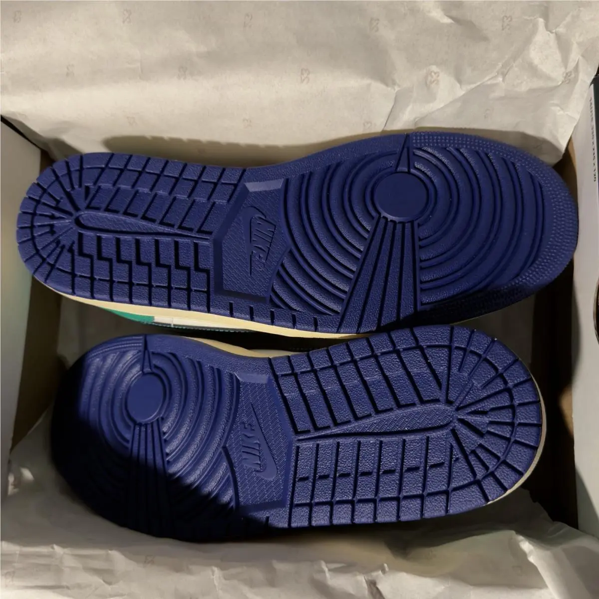 Nike shoes - Nike Air Jordan 1 - Air - 553558-147 - Multicolor (UPC: 0198482091033) 8