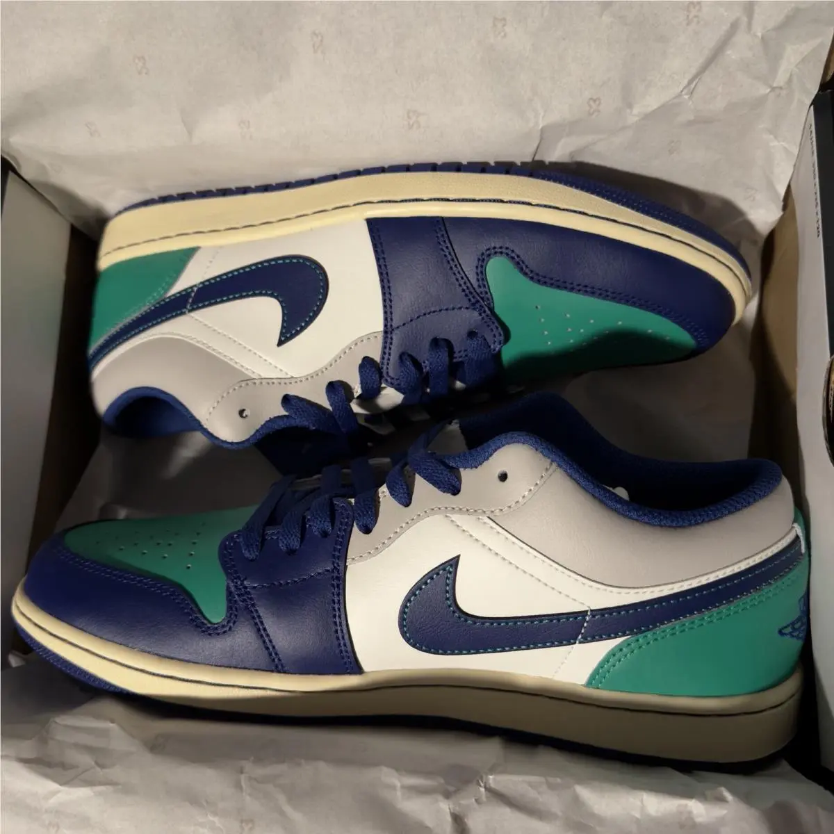 Nike shoes - Nike Air Jordan 1 - Air - 553558-147 - Multicolor (UPC: 0198482091033) 7