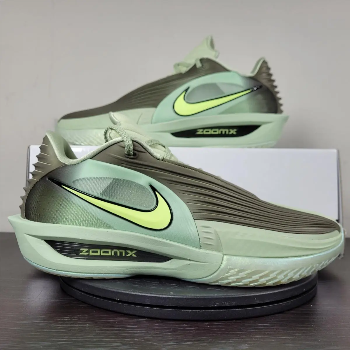Nike Air Zoom G.t. Cut 3 Turbo Basketball Shoes Honeydew HV9918 300 Men`s Sz 9