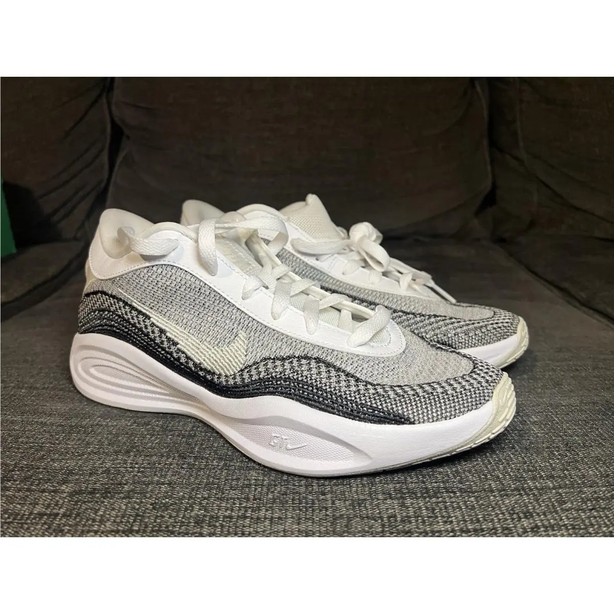 Nike shoes - Nike GT Hustle Academy - Hustle Academy - FJ7808-100 - White 0