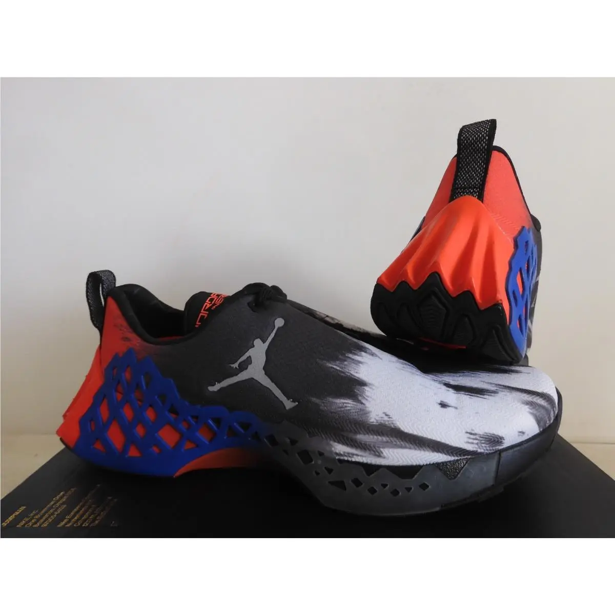Nike shoes - Jordan Trunner NXT - Trunner NXT - AV1201-600 - Red (UPC: 192502282340) 1