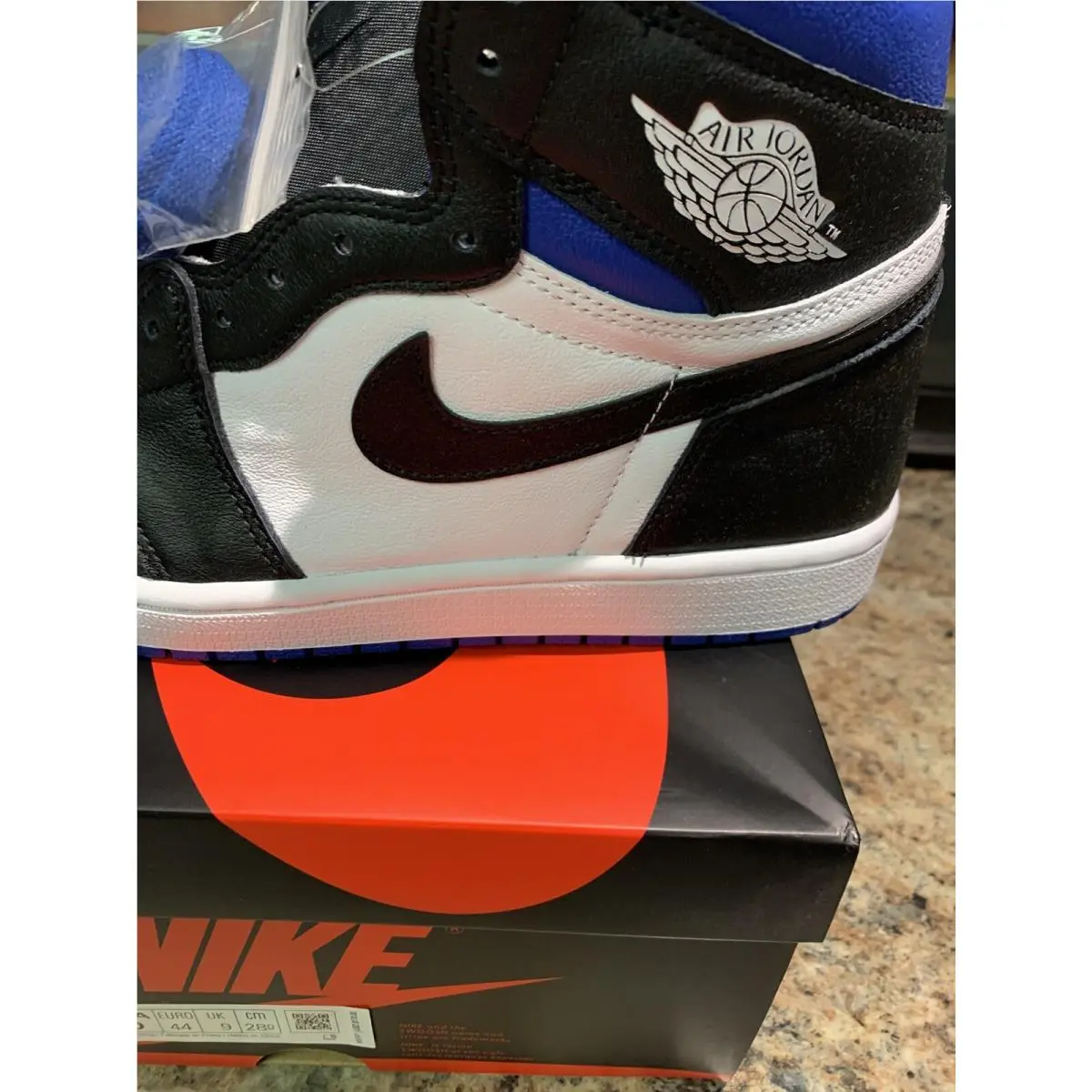 Nike shoes - Jordan 1 - Royal Blue 4