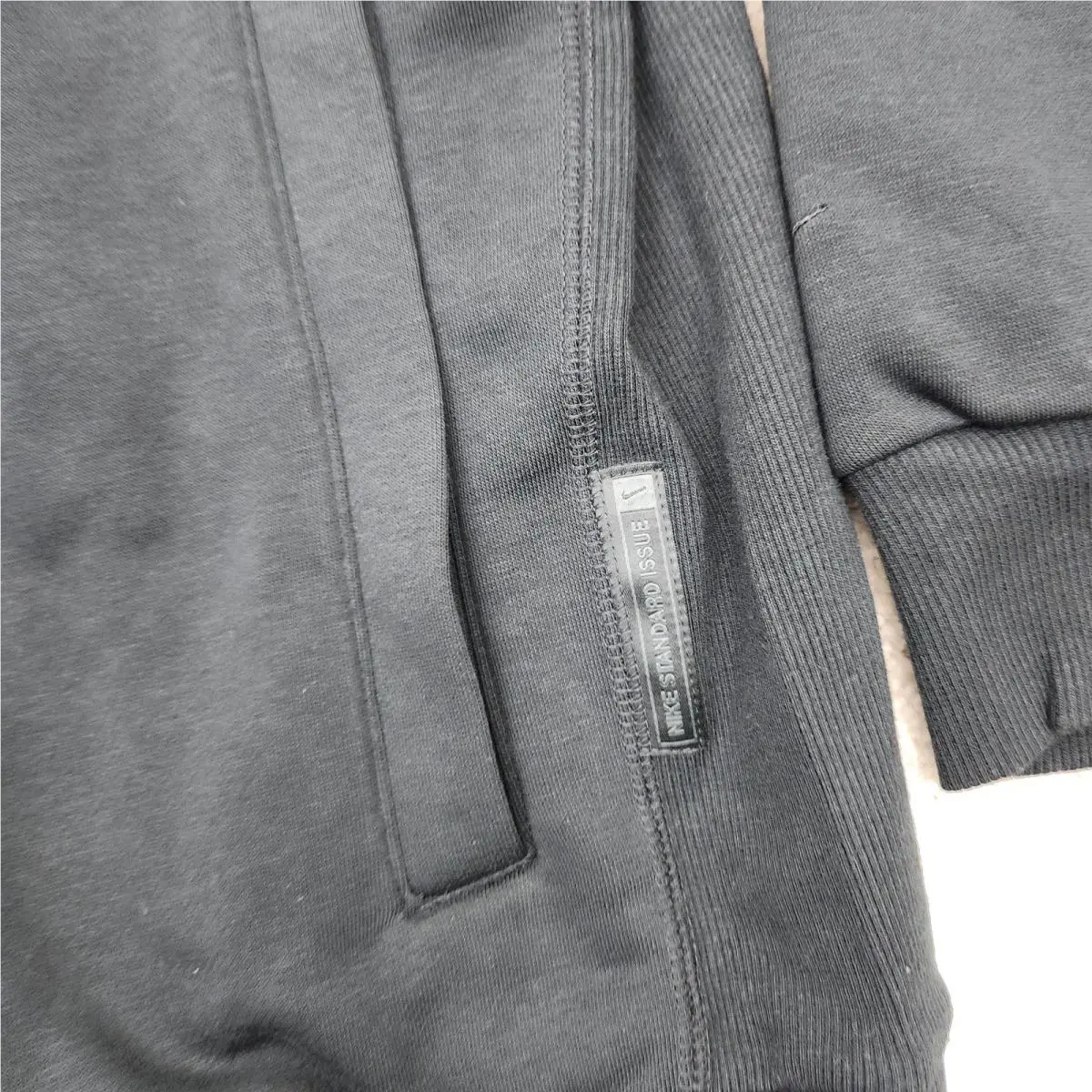 Nike clothing - Black 1
