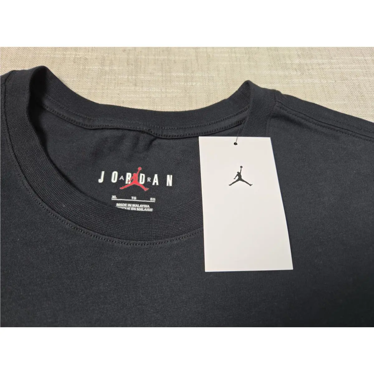 Nike clothing - Black Red 11