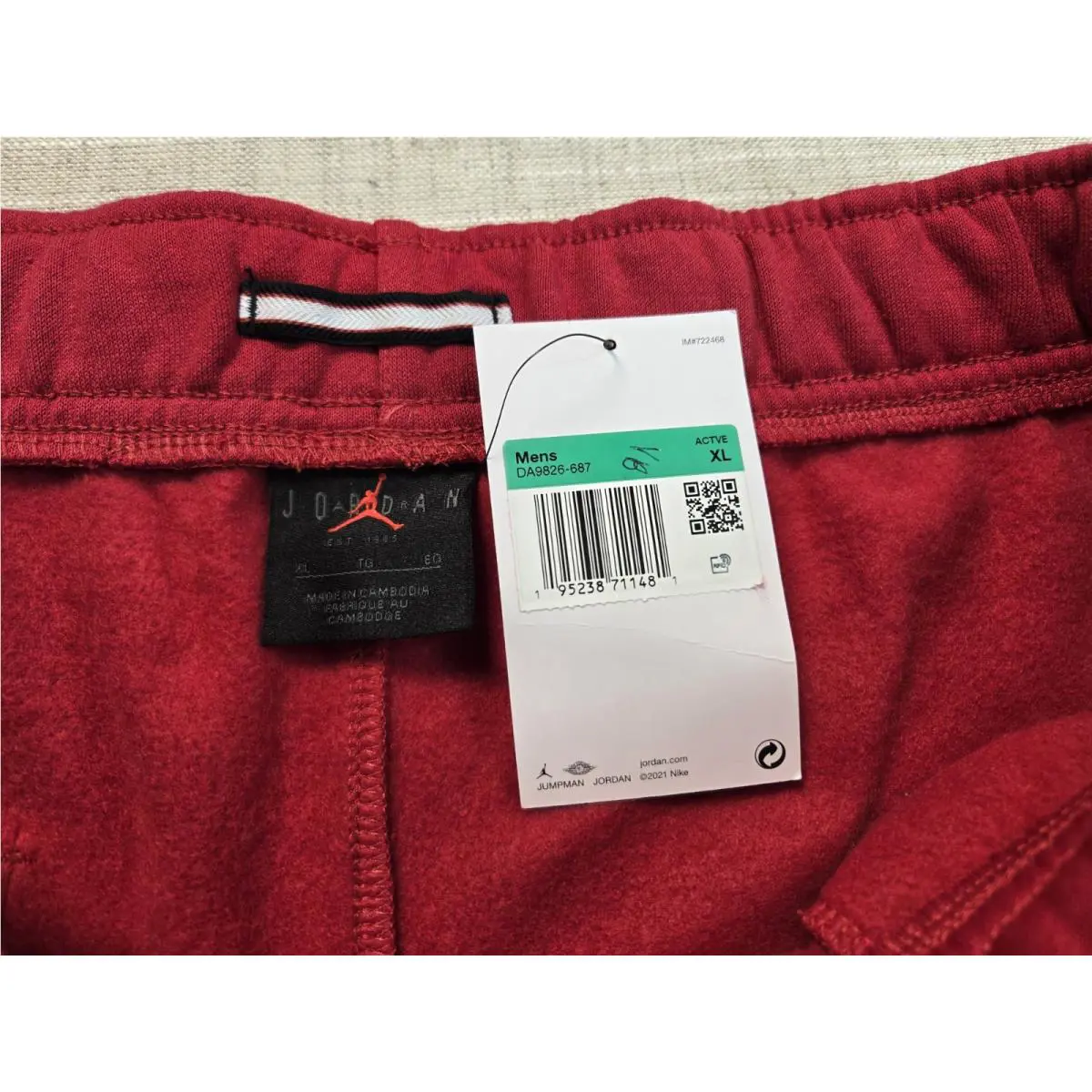 Nike clothing - Black Red 14