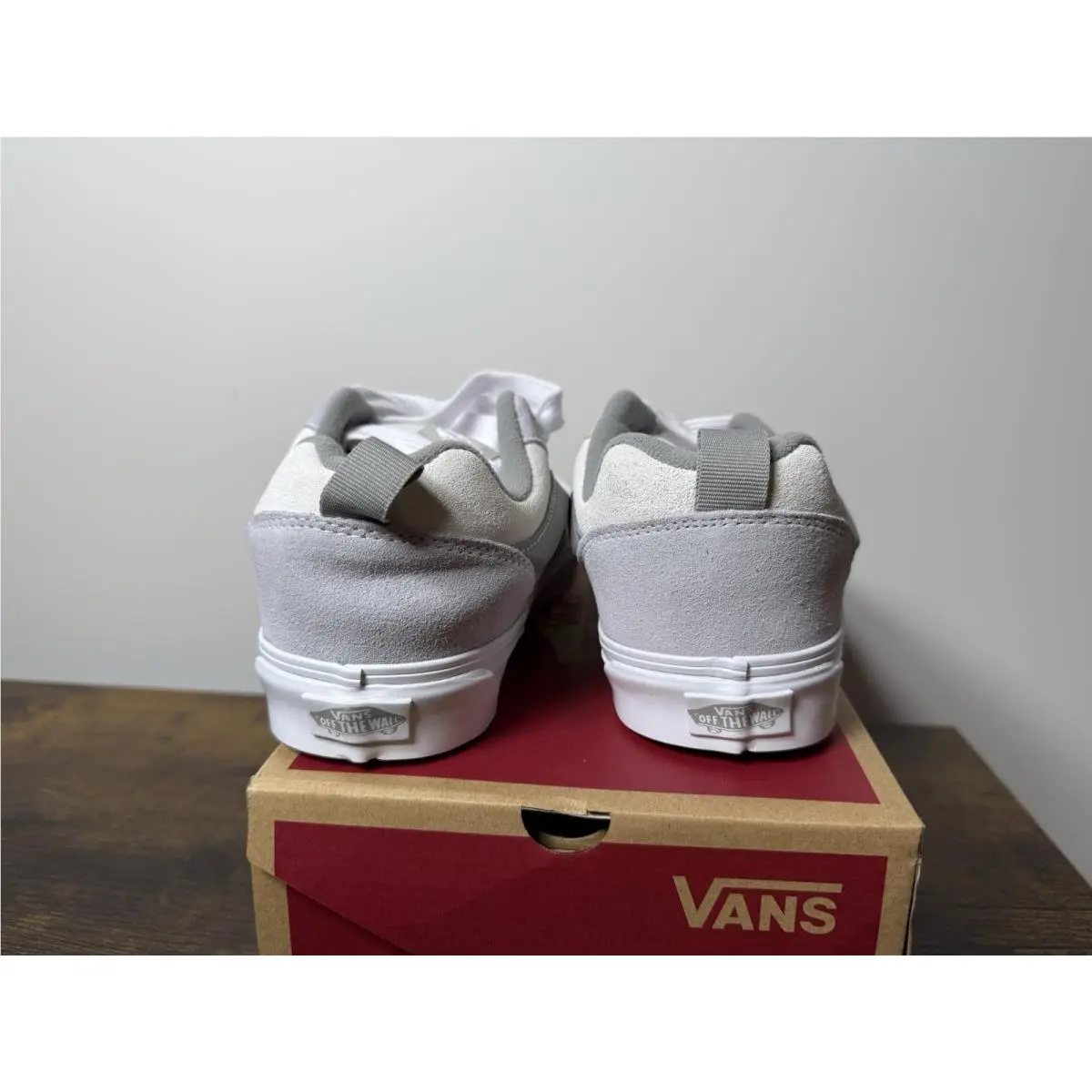 Vans shoes - Vans Knu Skool - Knu Skool - VN000D22BH7 - White 3