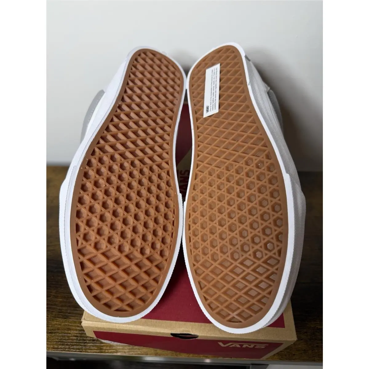 Vans shoes - Vans Knu Skool - Knu Skool - VN000D22BH7 - White 5