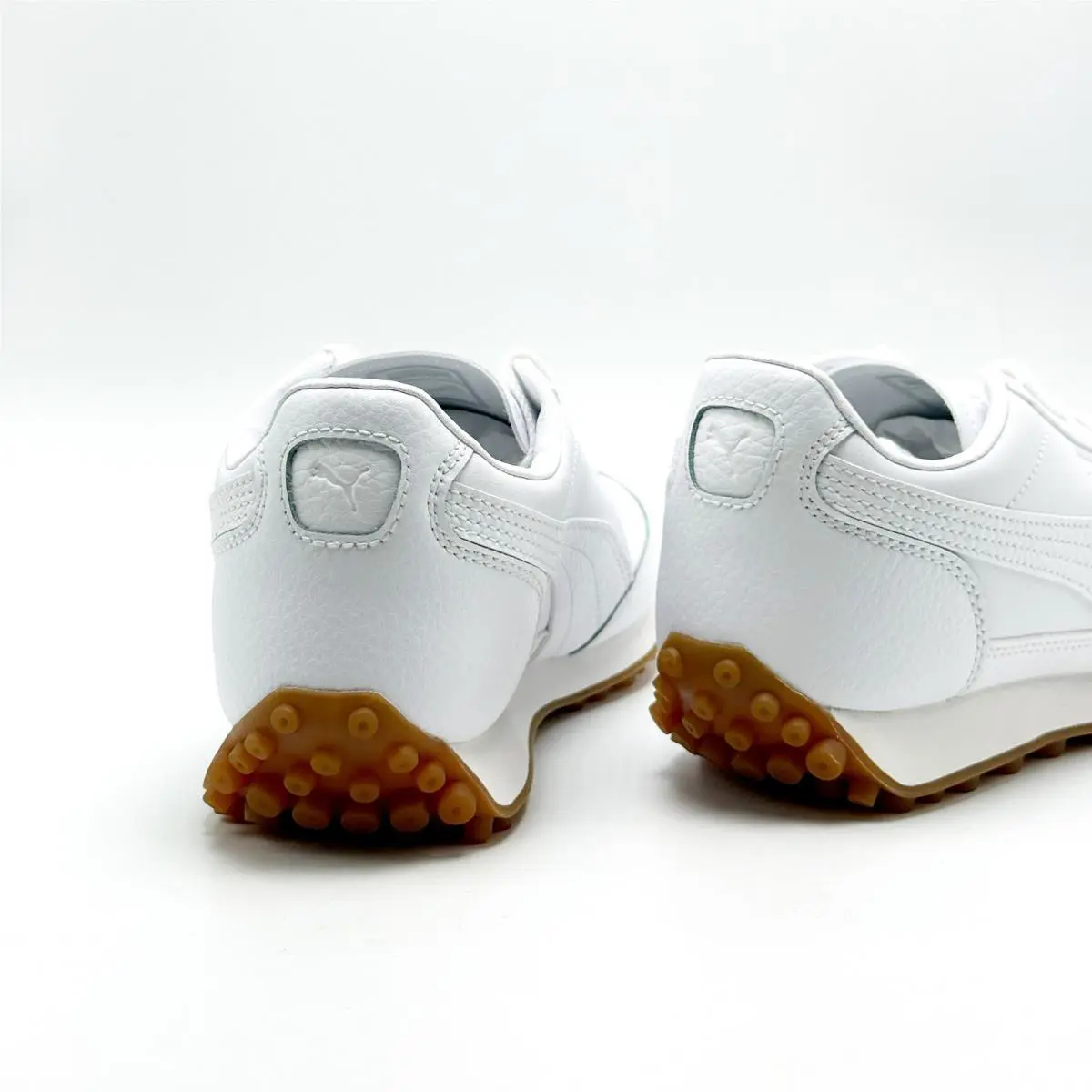 Puma shoes - PUMA Roma Basic - Roma Basic - White 2