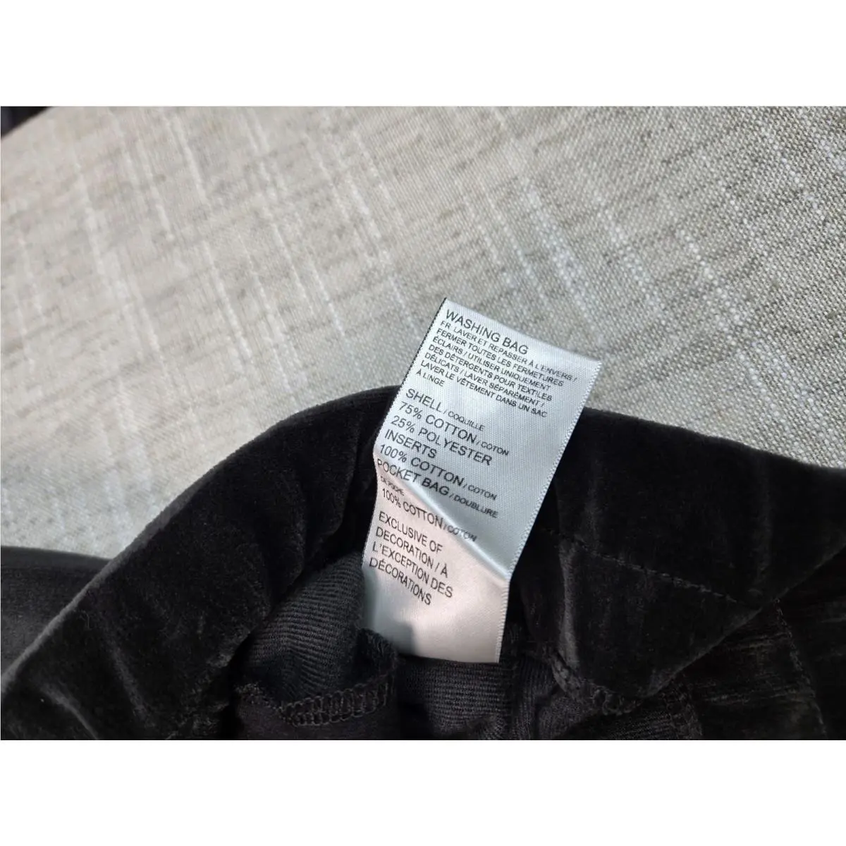Puma clothing - PUMA Velour T7 Track Jacket Oversized - 626712 01 - Black 8