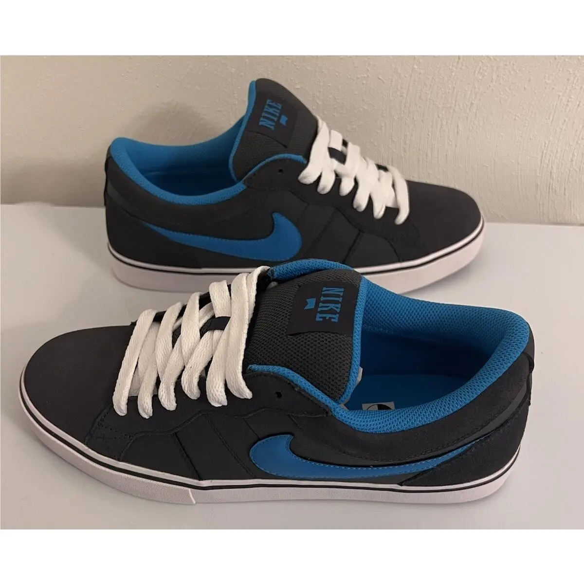 Nike shoes - Nike Isolate - Isolate - 489736-040 - Gray (UPC: 0884776050205) 5