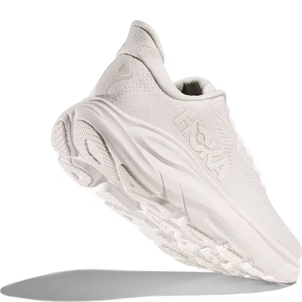 Hoka shoes - White 2