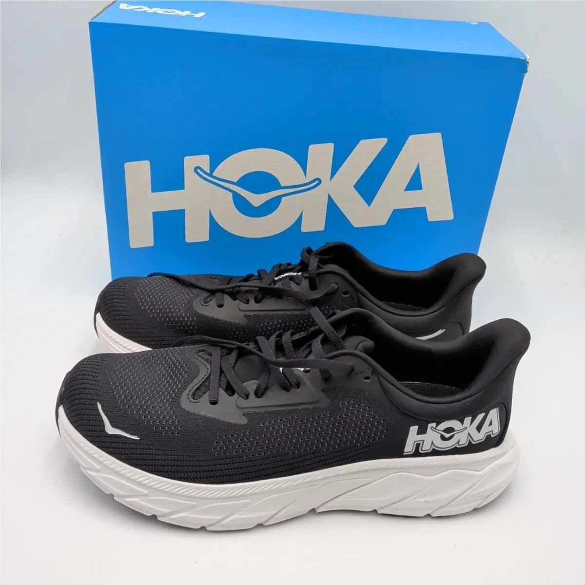 Hoka Arahi 7 Men`s Sizes 12.5 D Black White 1147850-BWHT