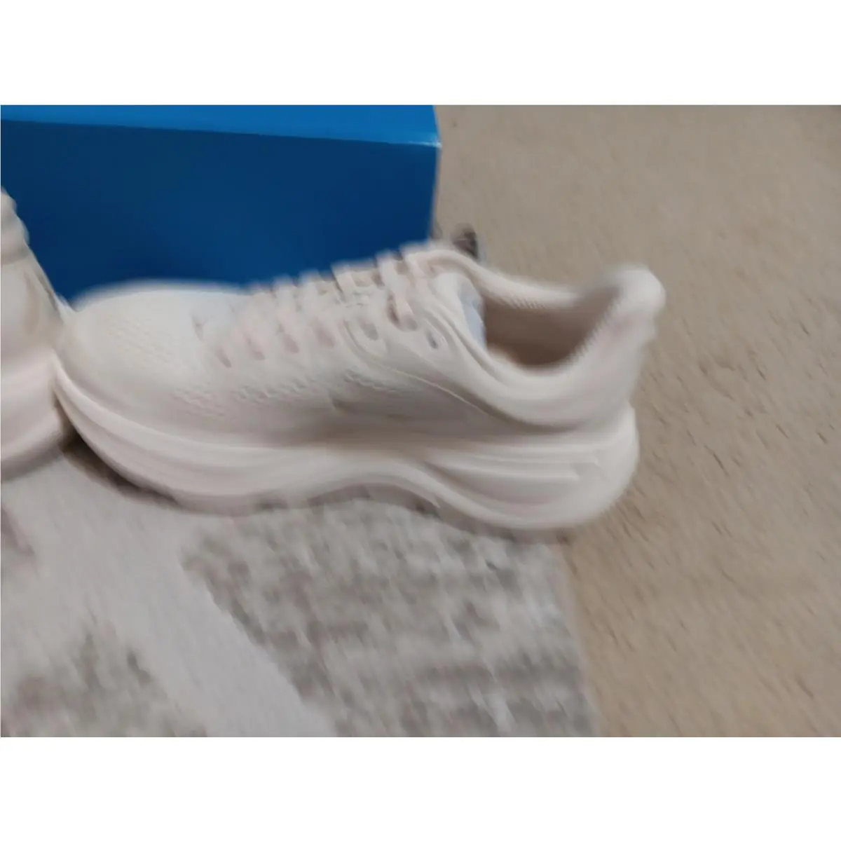 Hoka shoes - Hoka One One Bondi - One One Bondi - 1162012-VCH - Ivory 4