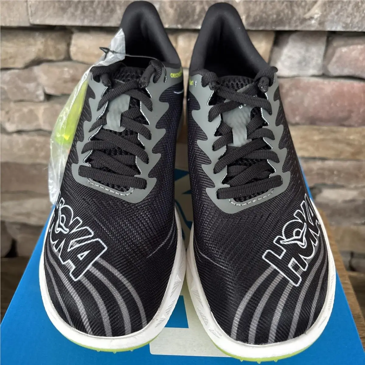 Hoka Crescendo MD 2 Track Spikes 5 Men’s 6.5 Women’s Black White 1155116 New/box