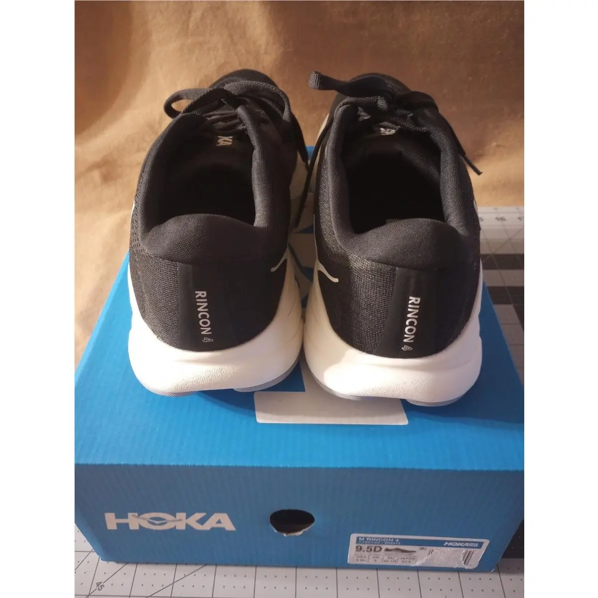 Hoka shoes - Hoka One One Rincon 4 - 1155130-BWHT - Black 4