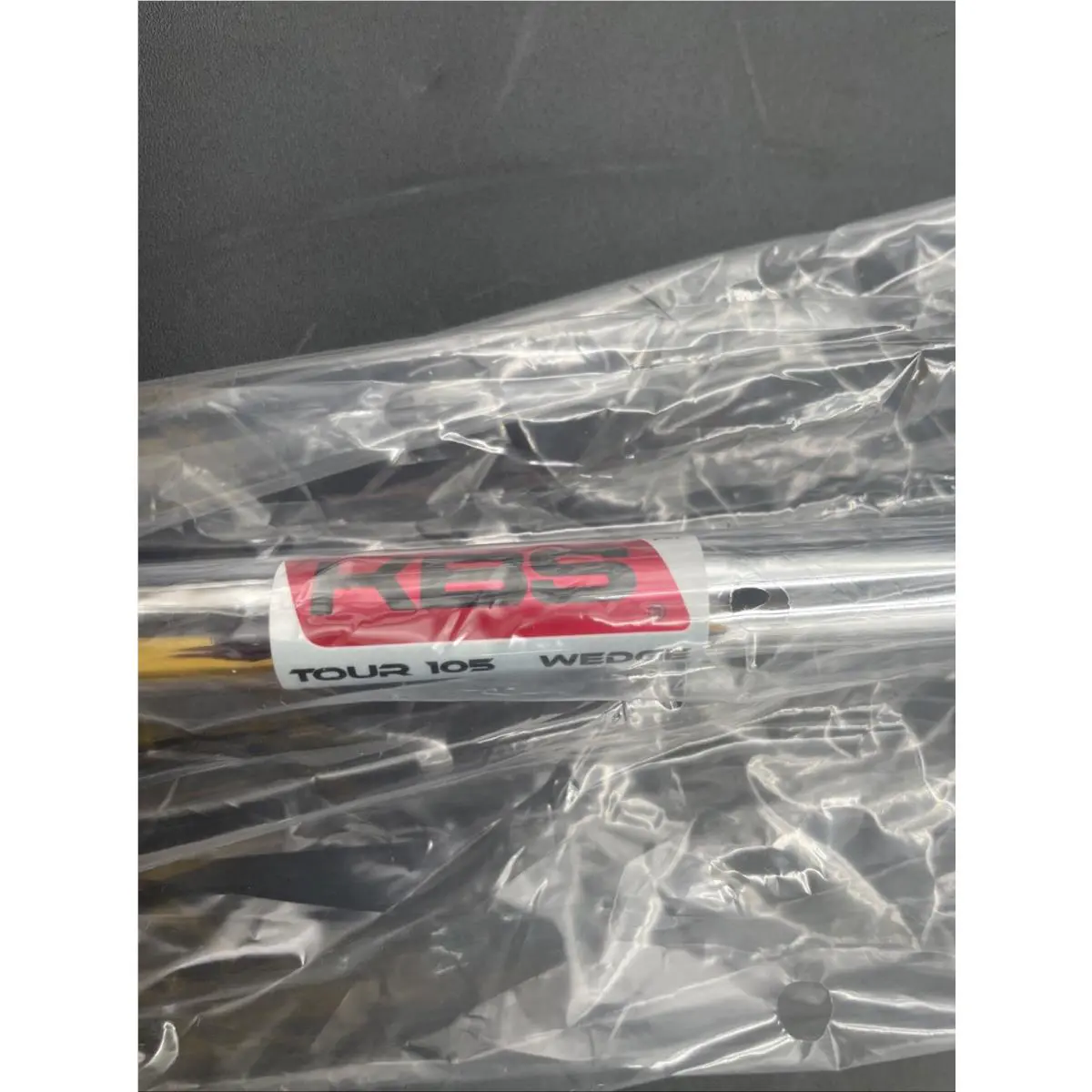 TaylorMade  - KBS Tour 105 - KBS Tour - N2904409 - Silver, Lie Angle: Silver (UPC: 192371927595) 1