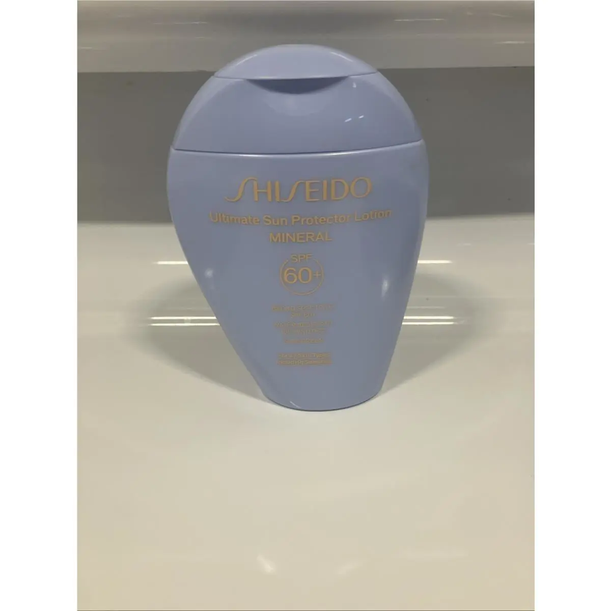 Shiseido Ultimate Sun Protector Lotion ￼ Mineral Sunscreen SPF60+