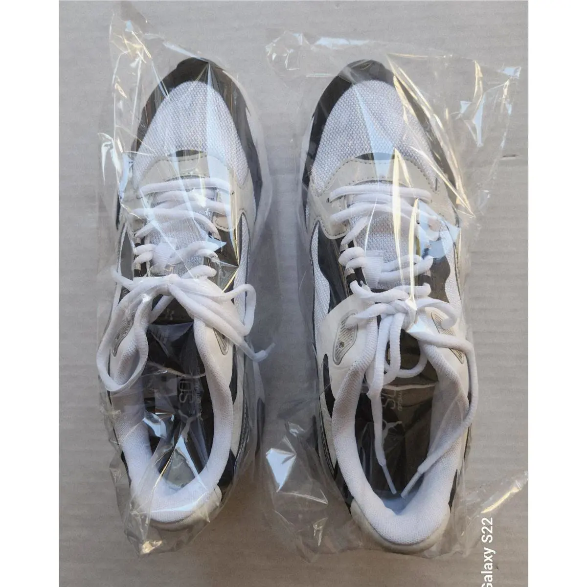Puma shoes - X-Ray Speed - Speed - White, Black and Ecru 20
