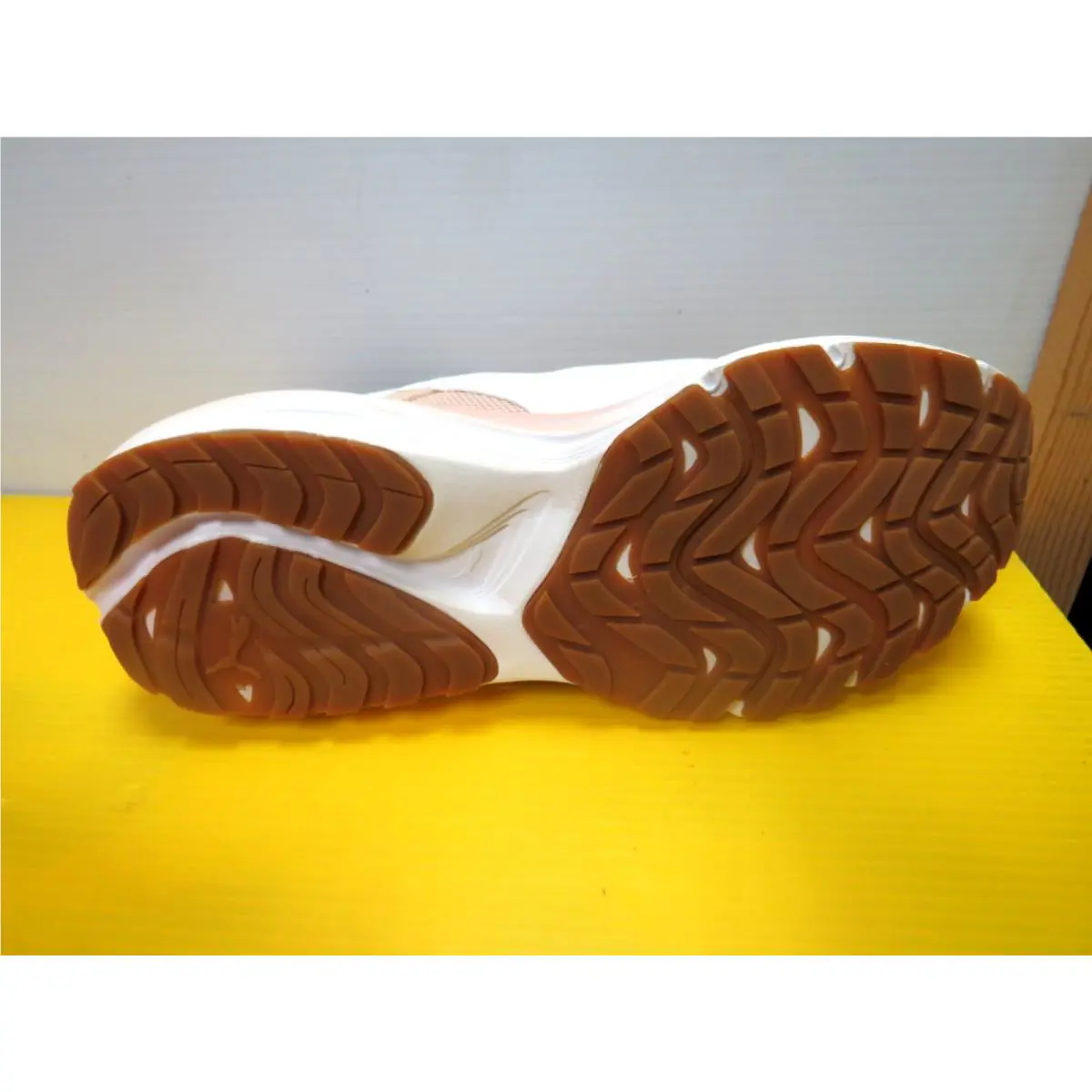 Puma shoes - 39763735 - 39763735 - Gray (UPC: 197673905739) 4