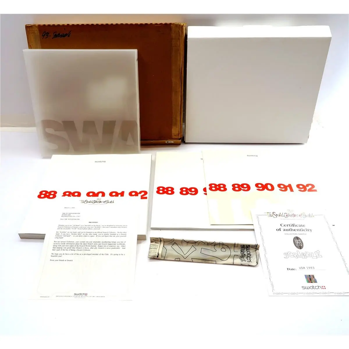 Swatch Watch Scribble GZ124 1993 Club Special with Large Catalog Book Set