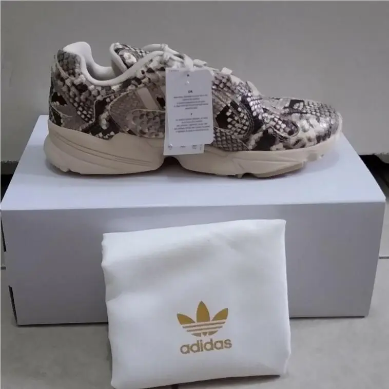 Adidas shoes - adidas Originals Yung-1 - Originals - EG1717 - Brown 3