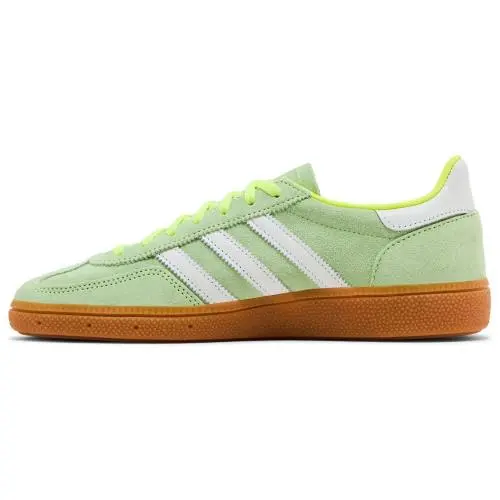 Adidas shoes - Syello/Ftwwht/Goldmt 6
