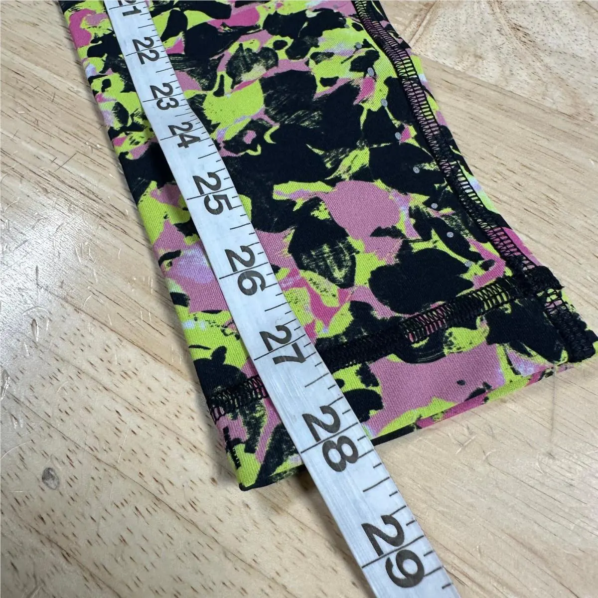 Lululemon clothing - Yellow 10