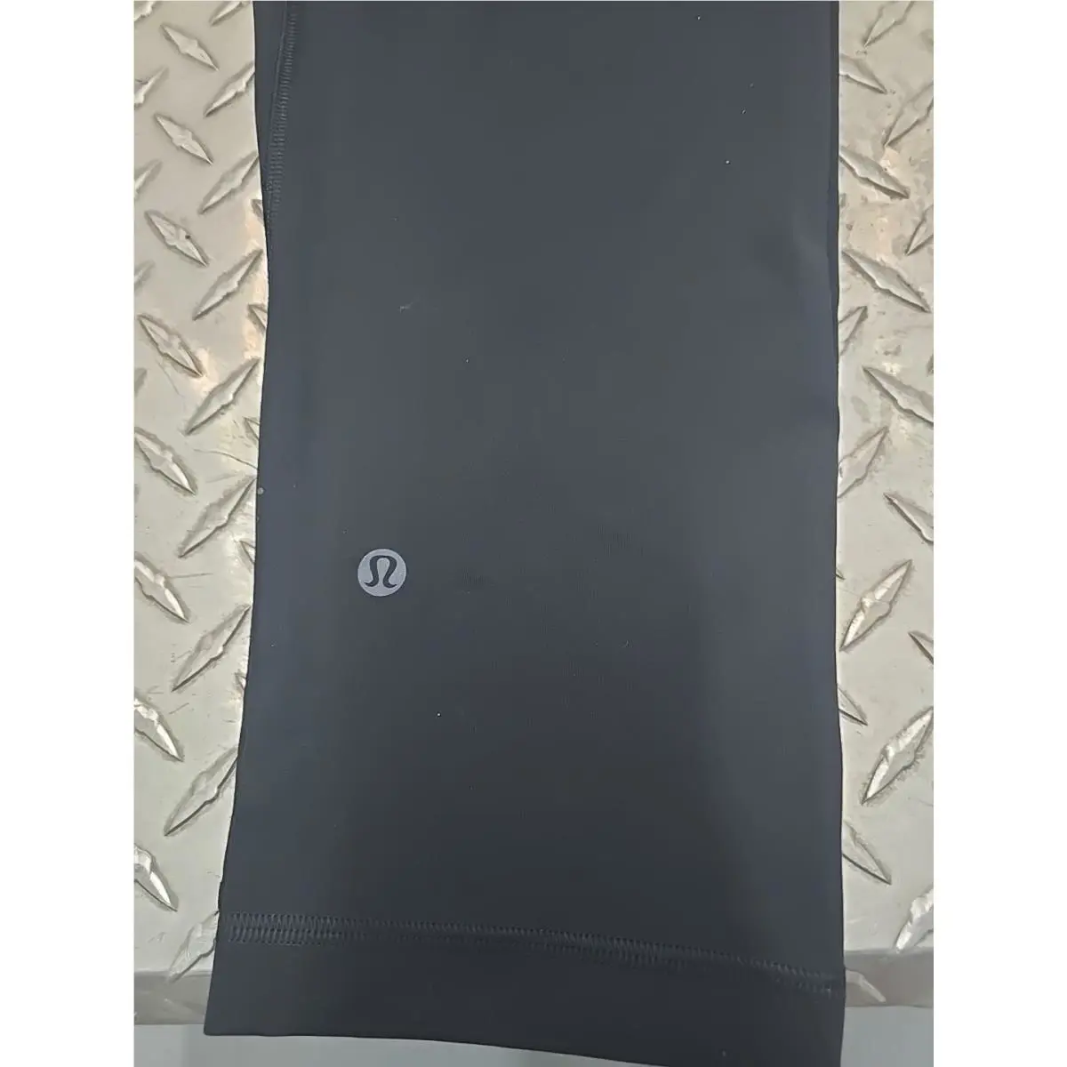 Lululemon clothing - Black 2