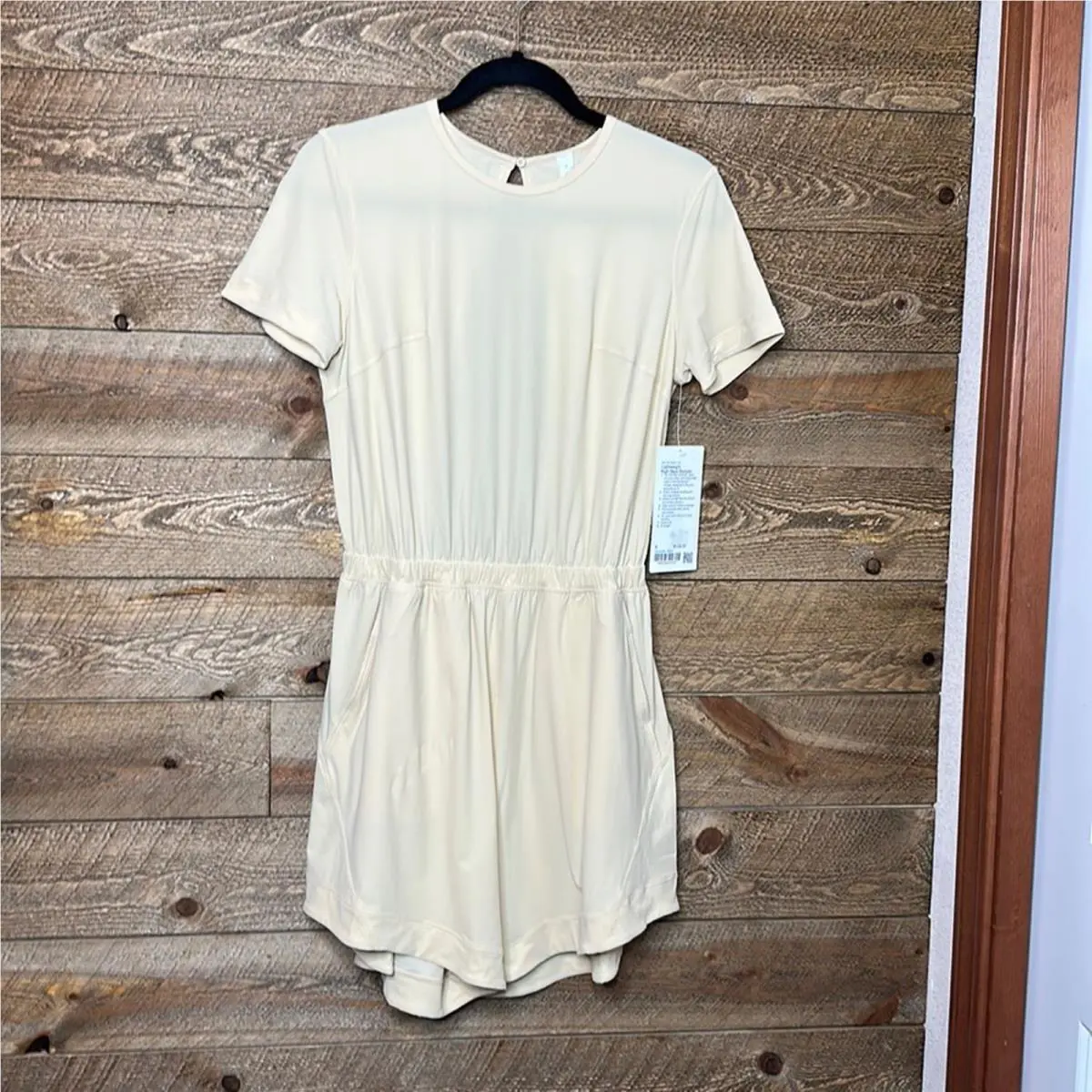 Lululemon clothing - White 1