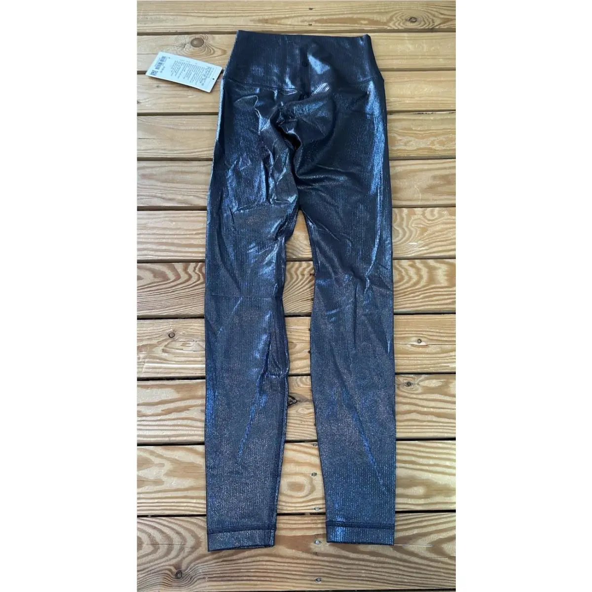 Lululemon clothing - G11 - Silver 1