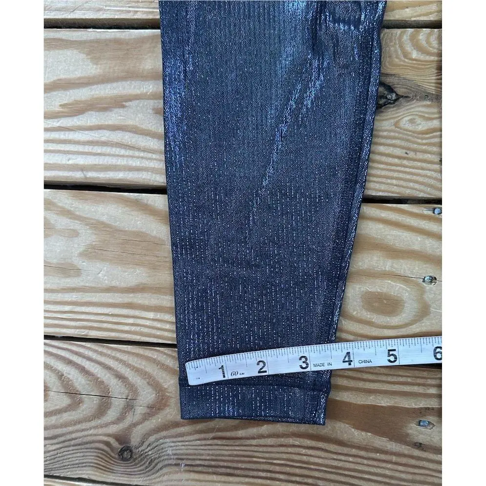 Lululemon clothing - G11 - Silver 6