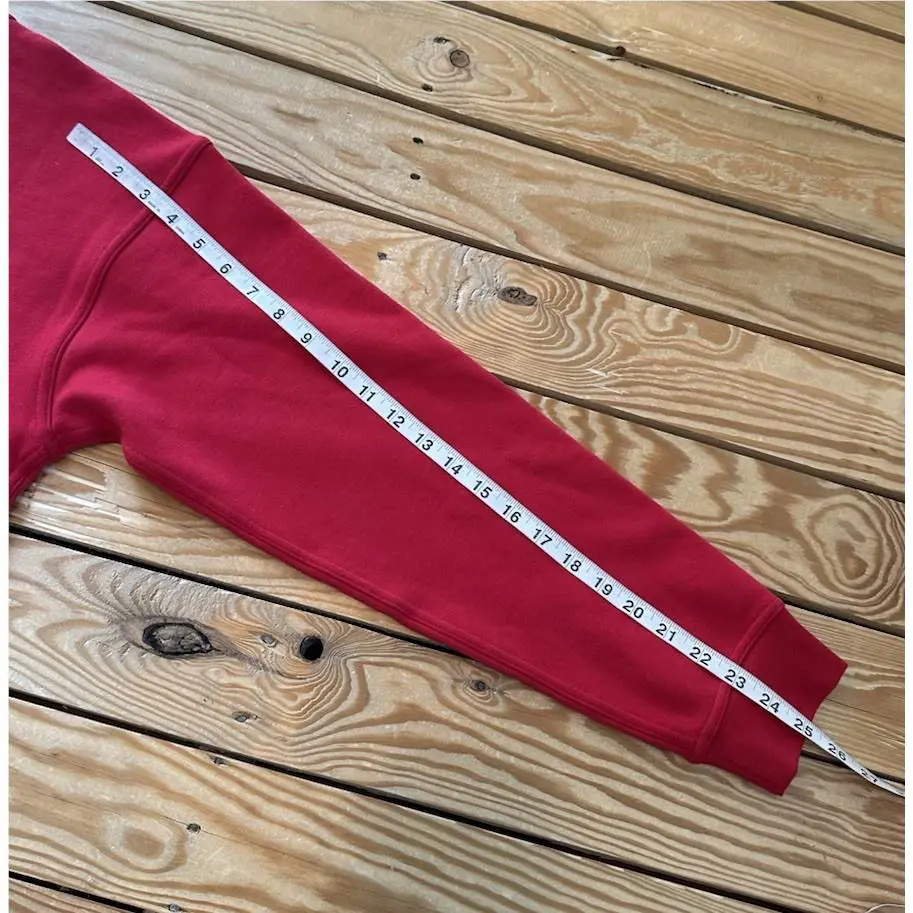 Lululemon clothing - Red 5