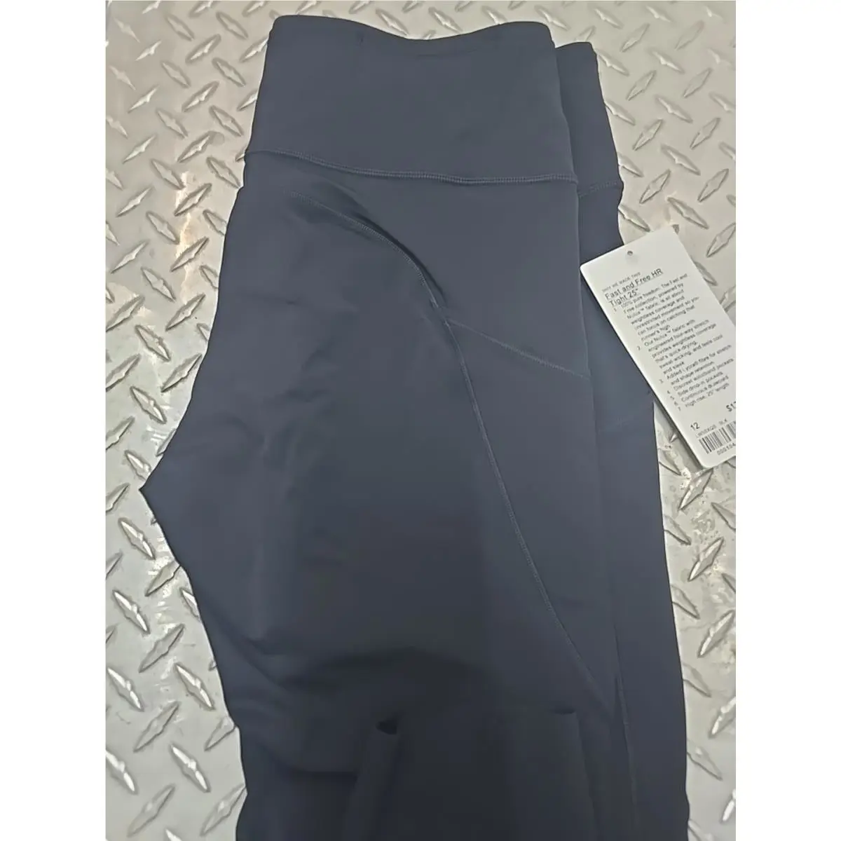 Lululemon clothing - Black 2