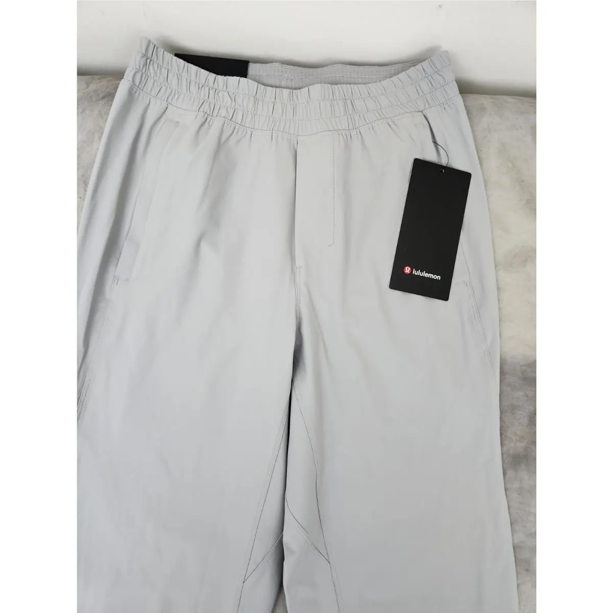 Lululemon clothing - Silver 0
