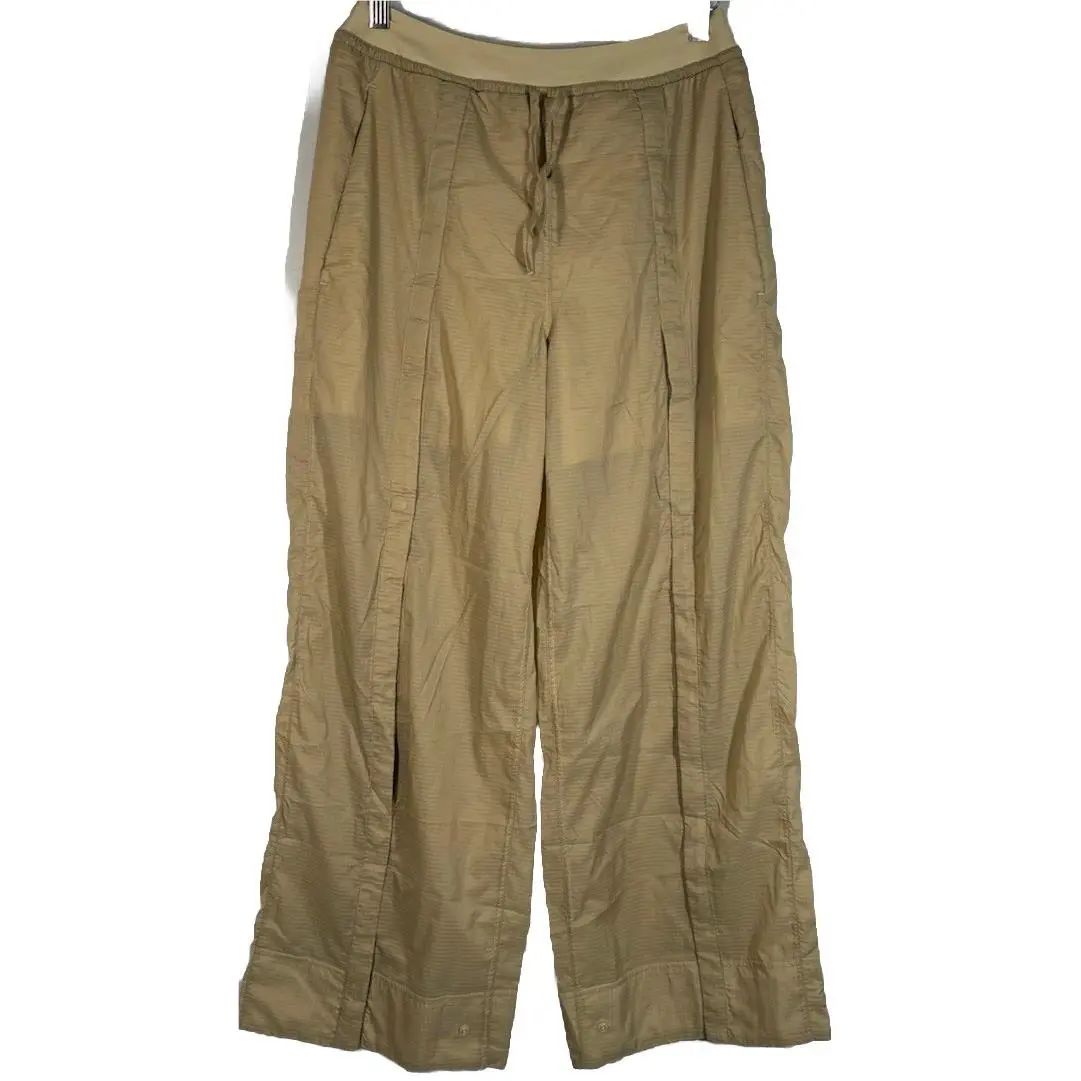 Lululemon clothing - Beige 4