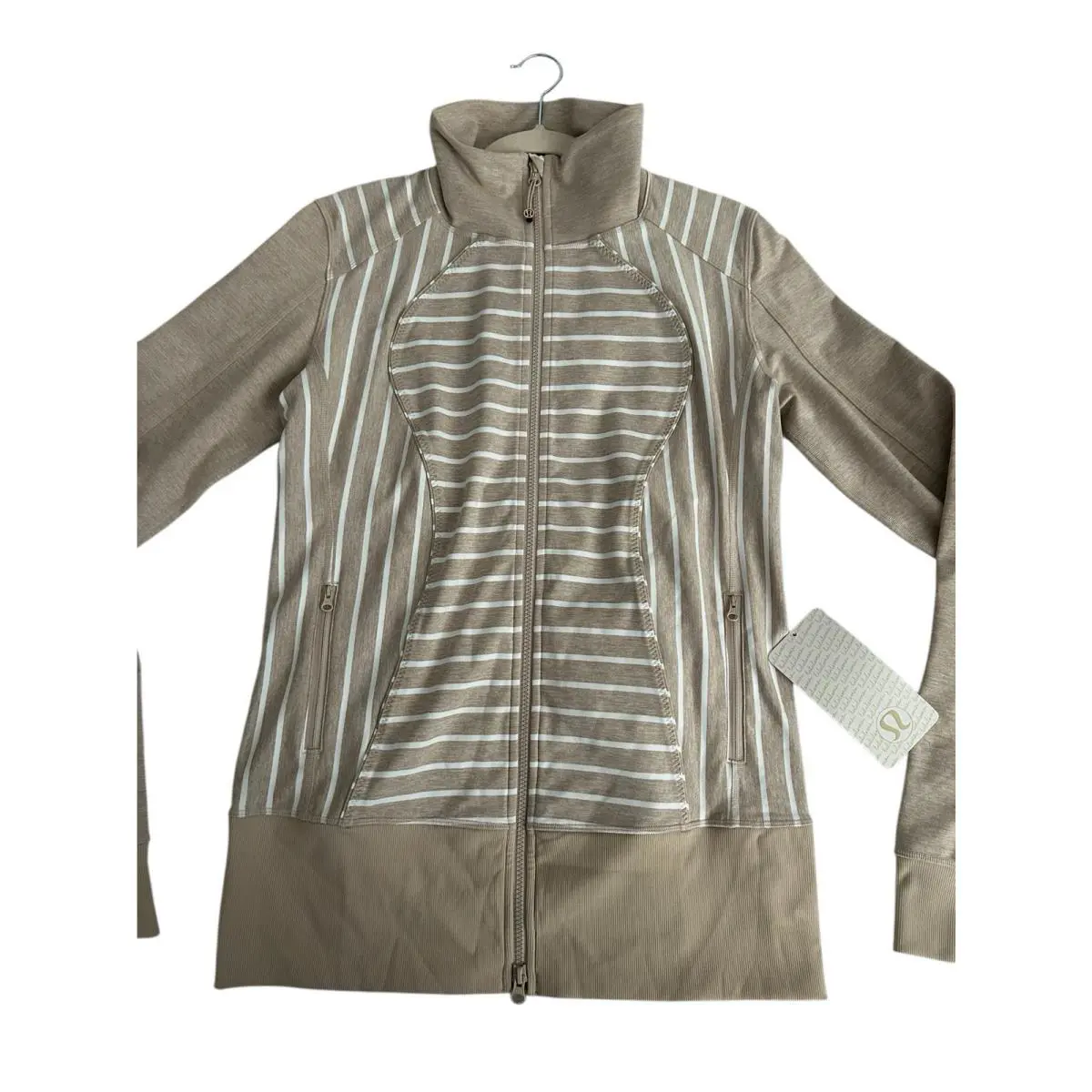 Lululemon clothing  - Beige 8