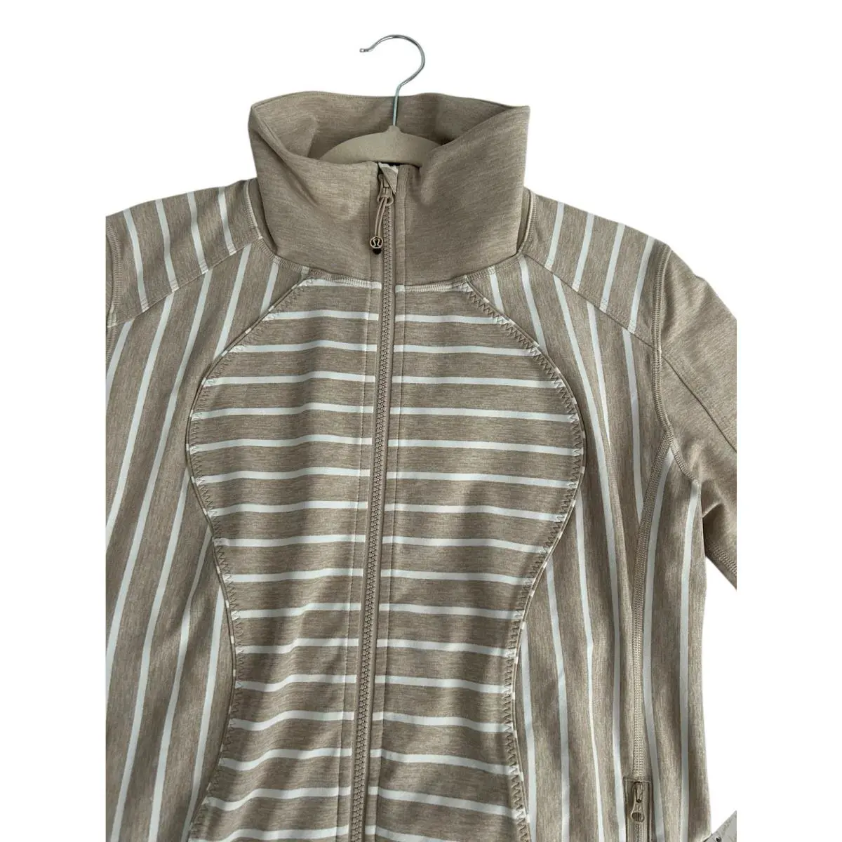 Lululemon clothing  - Beige 0