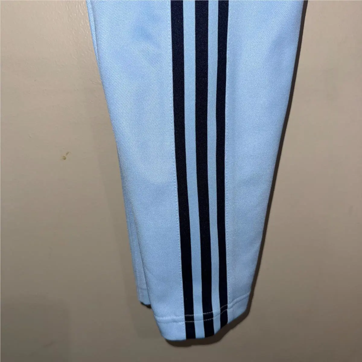 Adidas clothing - adidas Originals - Originals - JP2524 - Blue (UPC: 196475061407) 9