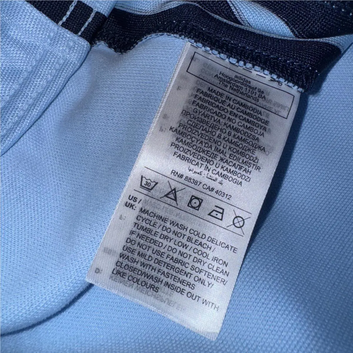 Adidas clothing - adidas Originals - Originals - JP2524 - Blue (UPC: 196475061407) 10