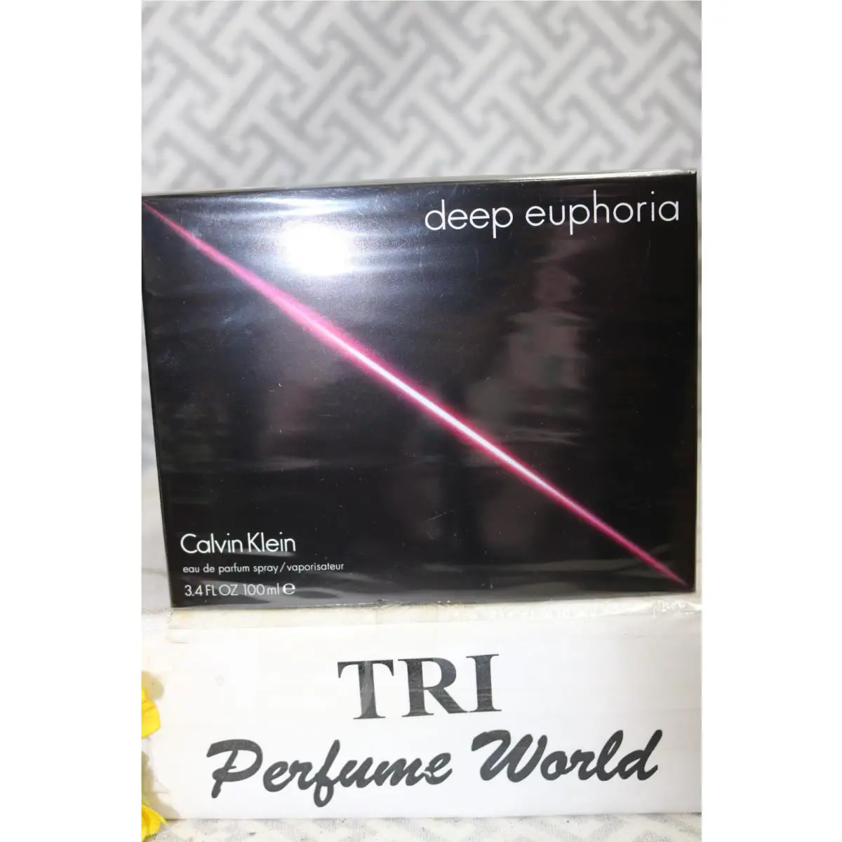 Deep Euphoria Calvin Klein Eau de Parfum Women Spray 3.4 Fl. oz