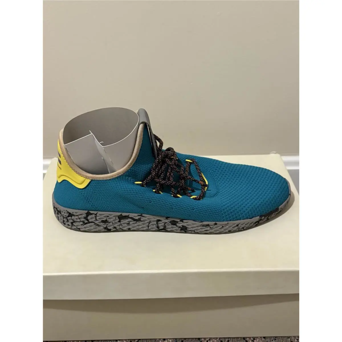 Adidas Pharrell Williams PW Tennis HU Shoes Teal CQ1872 Men`s Size 12 US