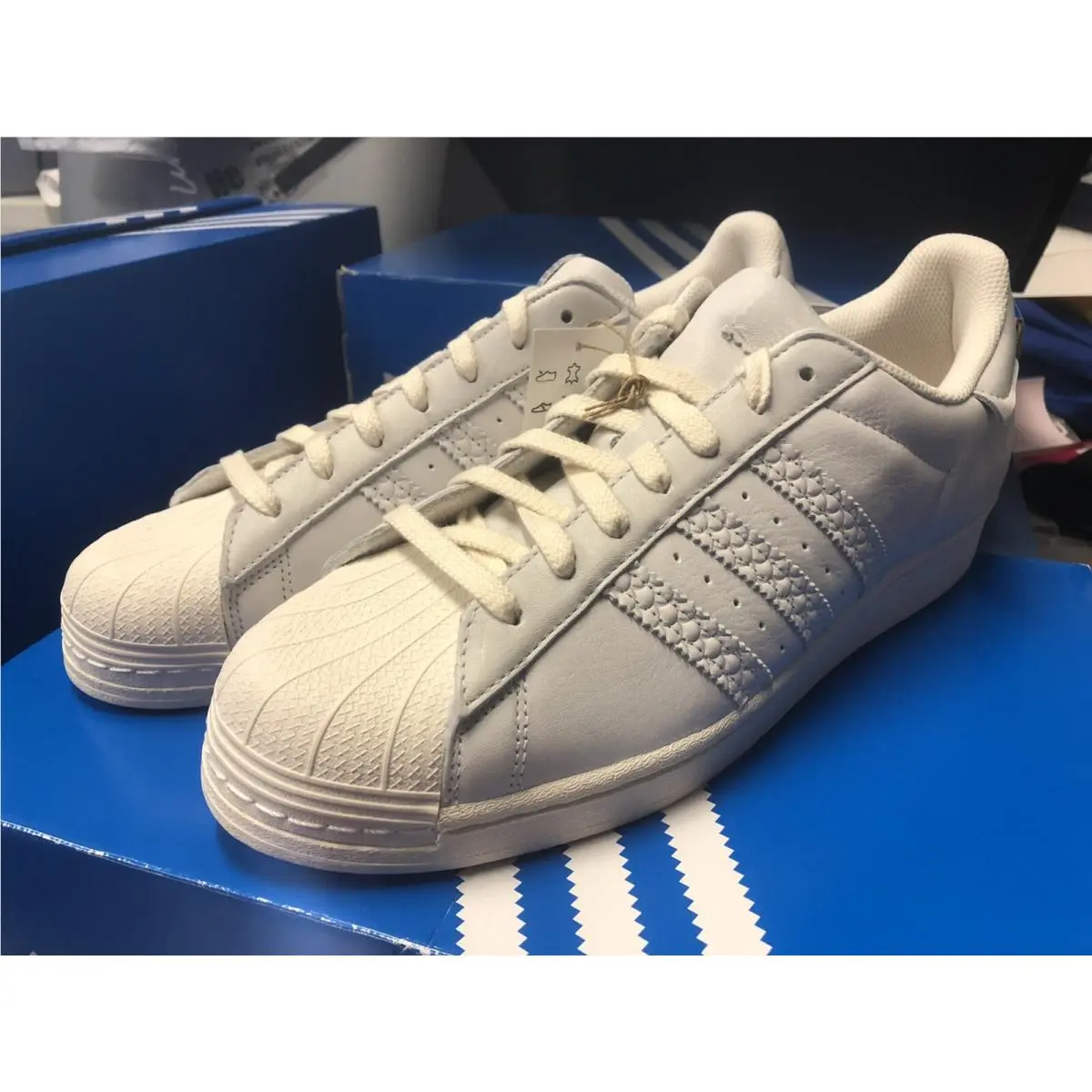 Adidas shoes - LEN50A-3 - Disney - White/Teal/white 0
