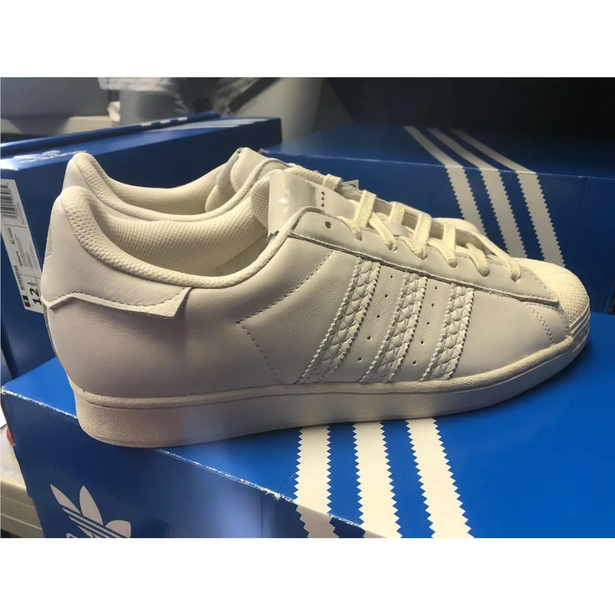 Adidas shoes - LEN50A-3 - Disney - White/Teal/white 2