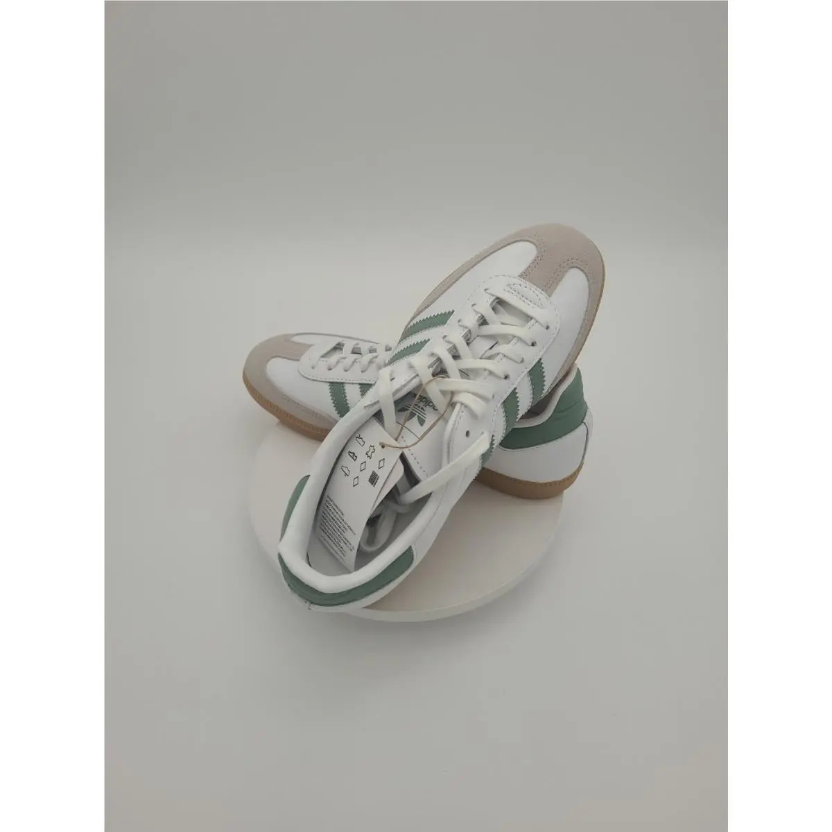 Adidas shoes - JP5479 - JP5479 - White (UPC: 197615828683) 0
