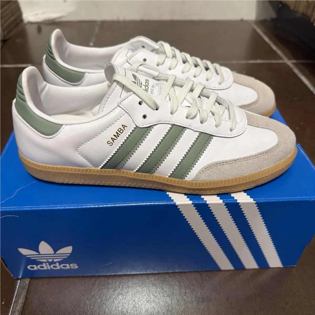 Adidas shoes - JP5479 - JP5479 - White (UPC: 197615828683) 1