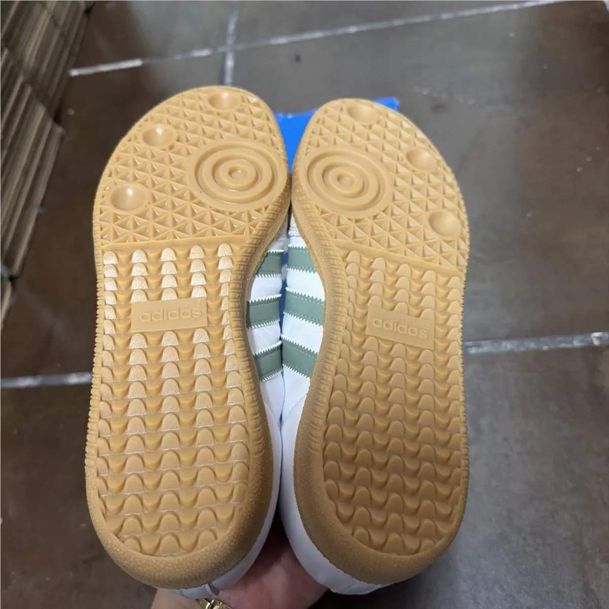 Adidas shoes - JP5479 - JP5479 - White (UPC: 197615828683) 3