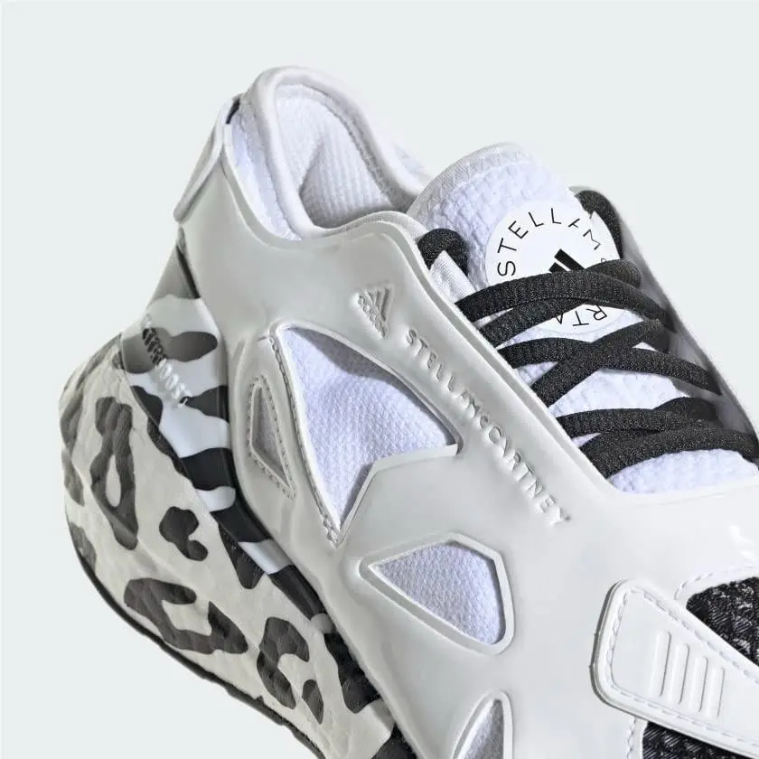 Adidas shoes - adidas UltraBoost 22 - UltraBoost - GY4410 - White (UPC: 195740184100) 4