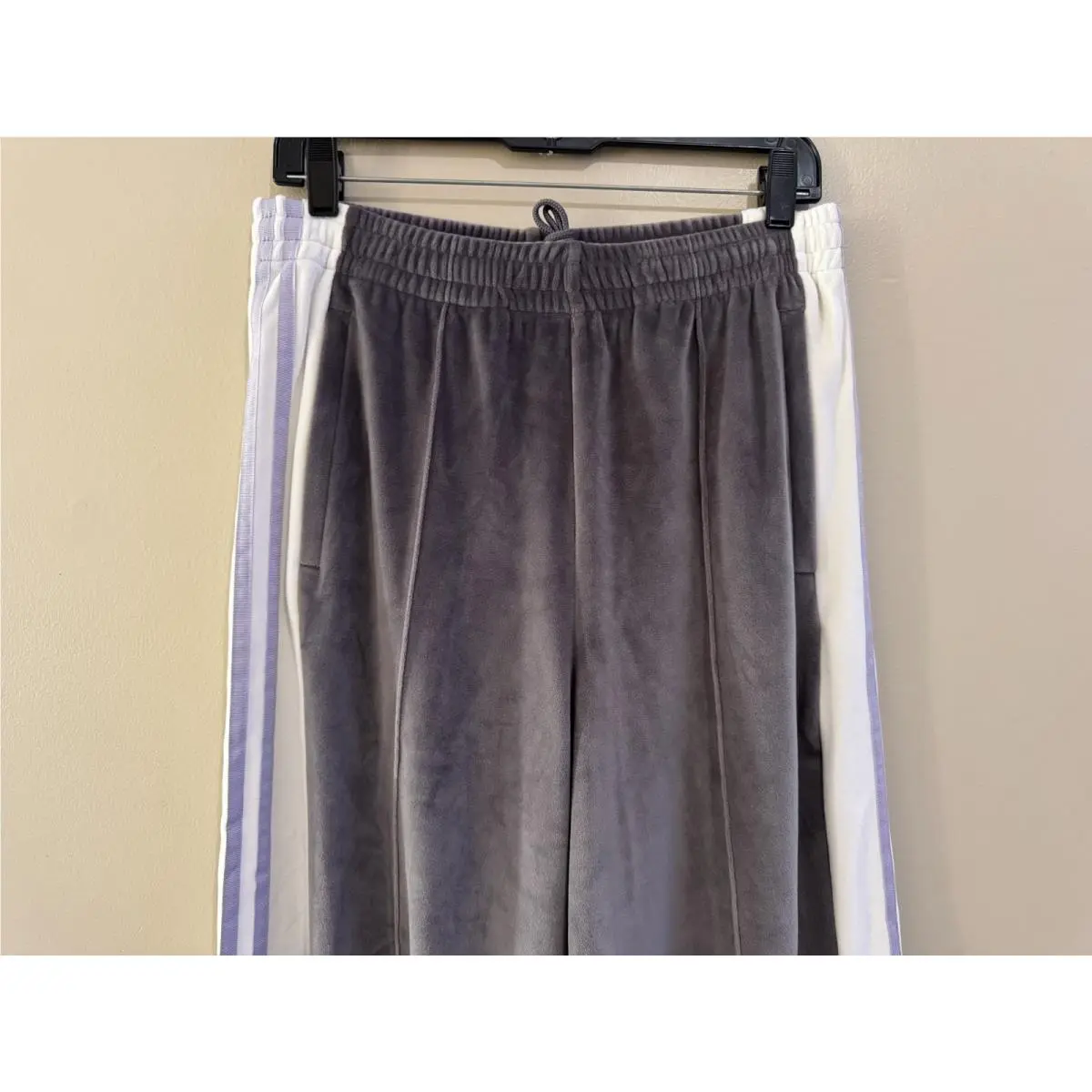 Adidas clothing - IW5584 - IW5584 - Grey/purple 3