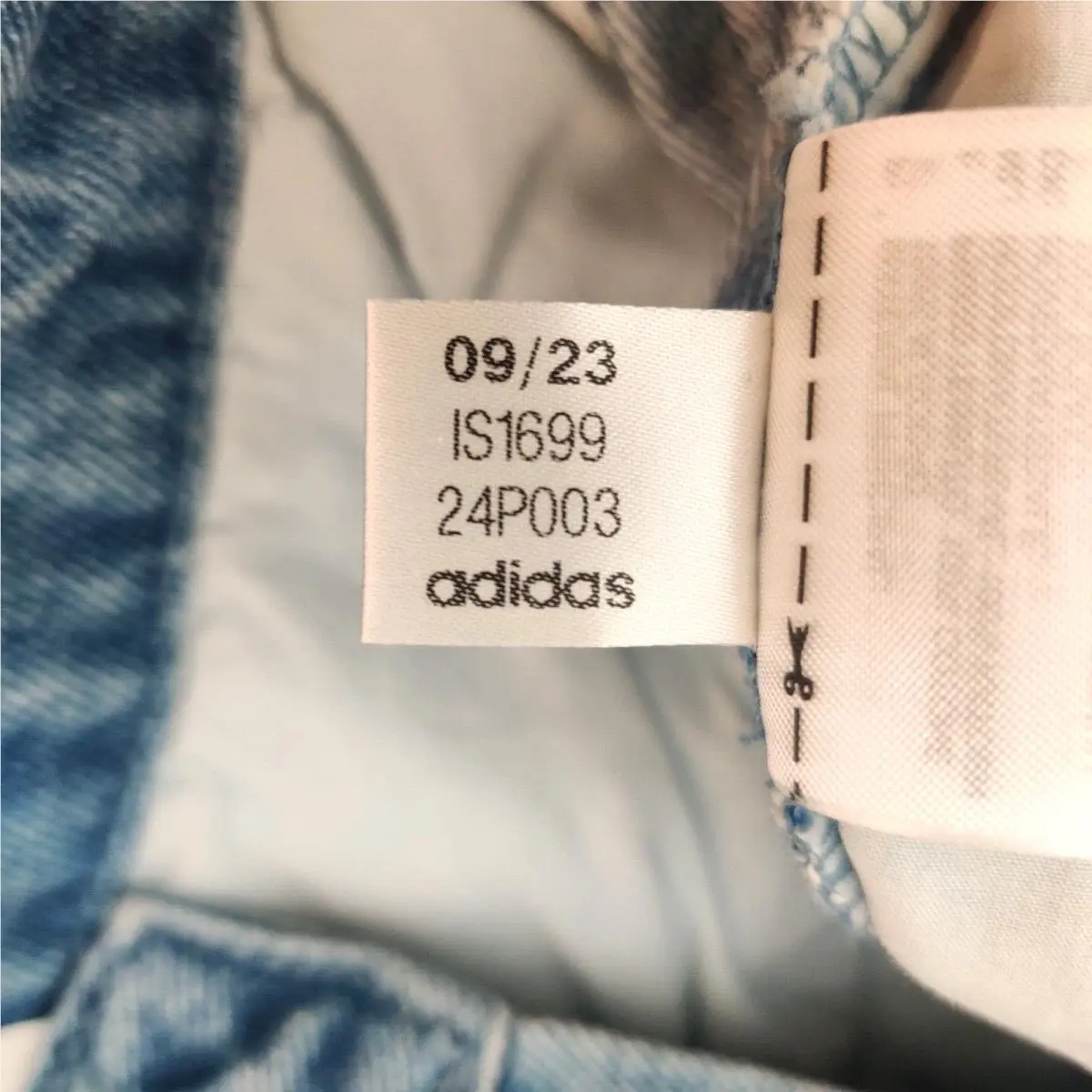 Adidas clothing - IS1699 - IS1699 - Blue 19