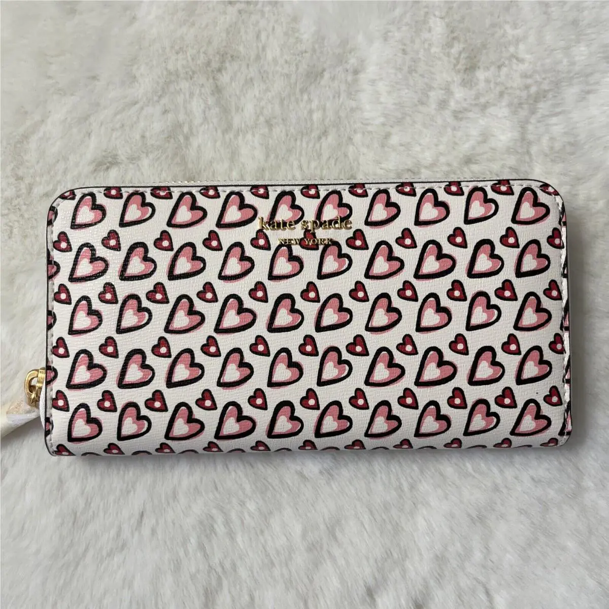 Kate Spade Morgan Fancy Hearts Zip Around Continental Clutch Wallet Cream